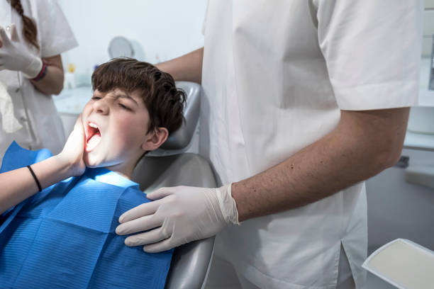 Best Emergency Wisdom Tooth Extraction in Windsor, NC